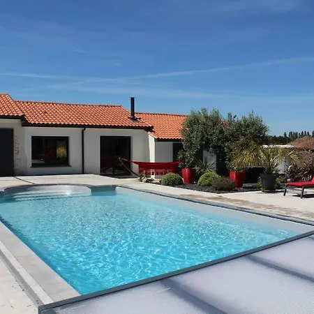 Grand Standing Avec Piscine Proche Nantes La Chapelle-Heulin