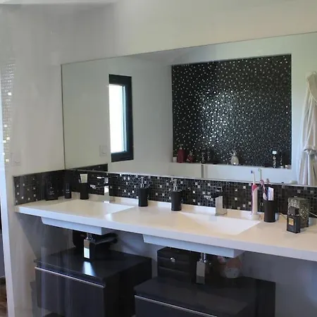 Grand Standing Avec Piscine Proche Nantes La Chapelle-Heulin