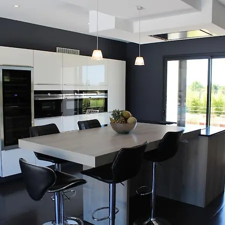 Grand Standing Avec Piscine Proche Nantes