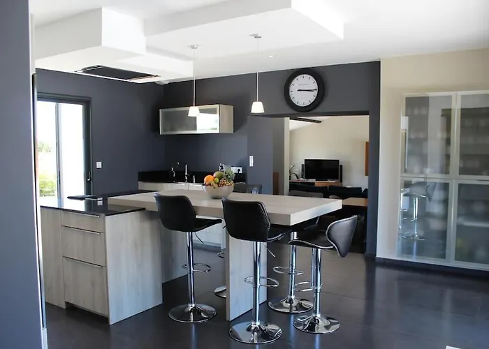 Villa Grand Standing Avec Piscine Proche Nantes La Chapelle-Heulin